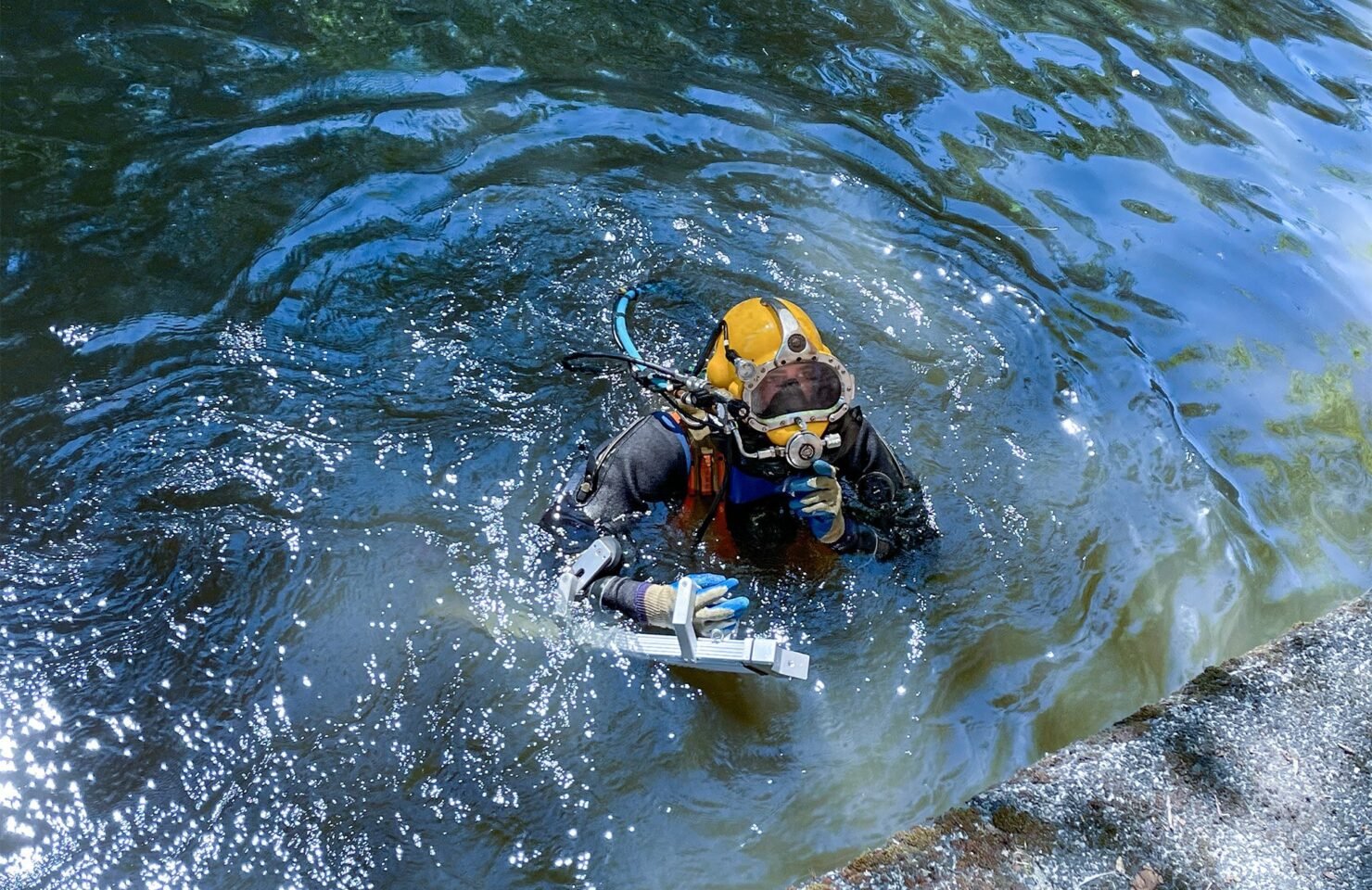 IML-RESI PowerDrill® Under Water Device